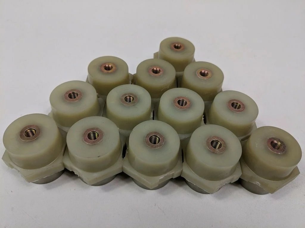 13x Erico Isolierbuchsen ISO M8x50 Konvolut Isolator