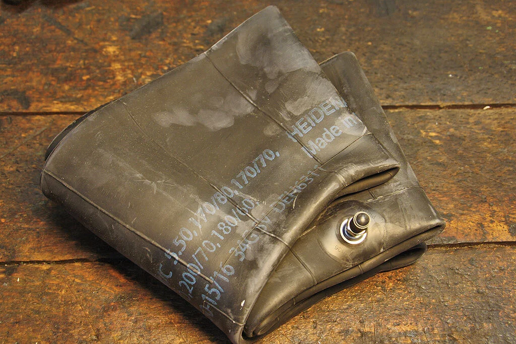 15" & 16" Schlauch für Motorradreifen, 170/80 - 200/70, Metallventil, seitlich