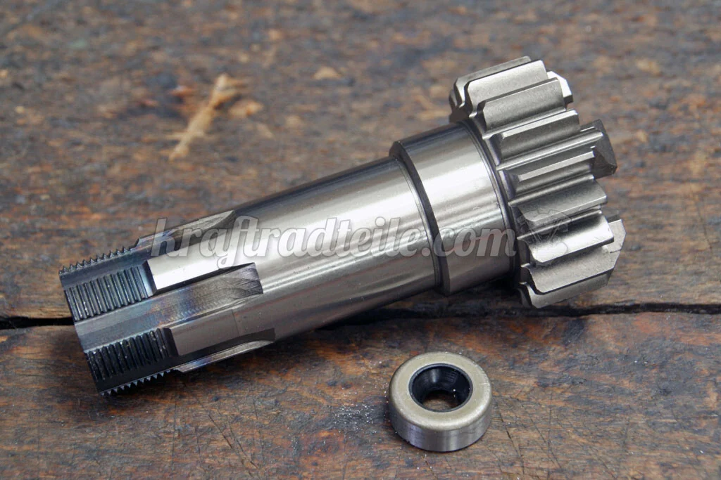 4th gear Mainshaft, Clutch Gear, 17 Tooth, XL 1971- early79