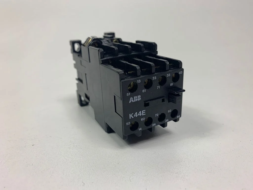 ABB K44E Hilfsschütz FPH1421001R8440 Kontaktor
