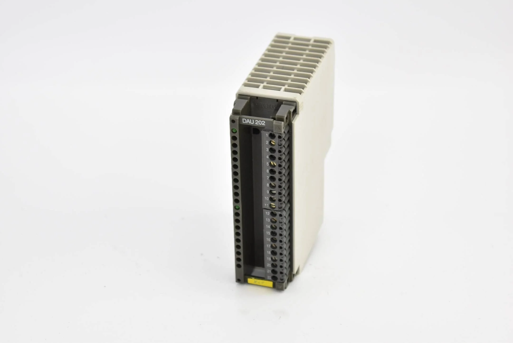 AEG Modicon DAU 202 6728-042.244666