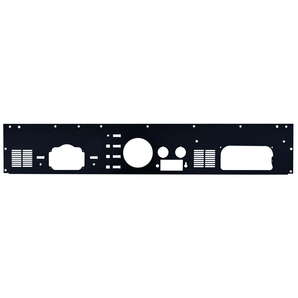 Armaturenbretto. Aussparungen für Drehzahlmesser und Uhr