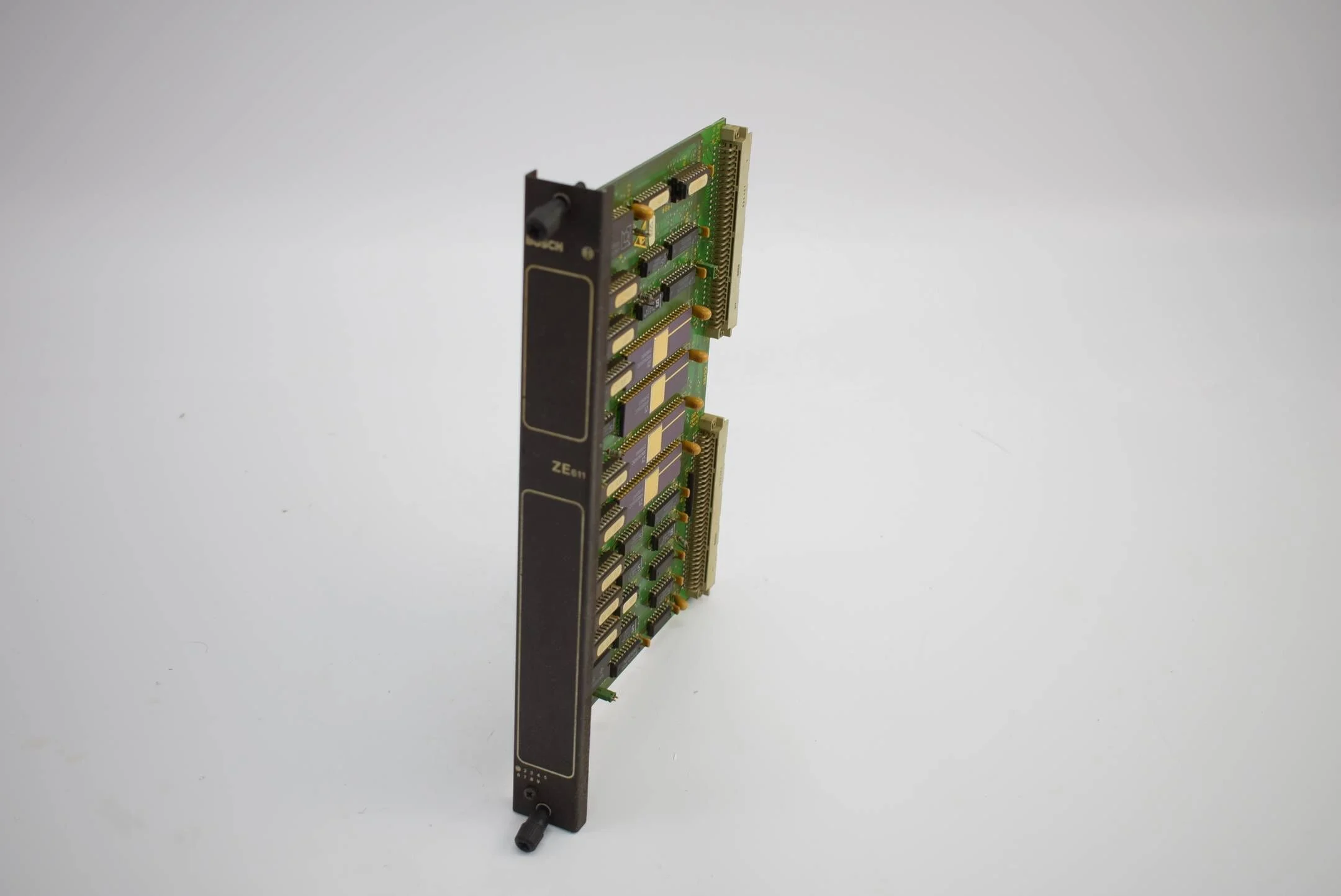 Bosch Zentraleinheit 063804-105401 E1