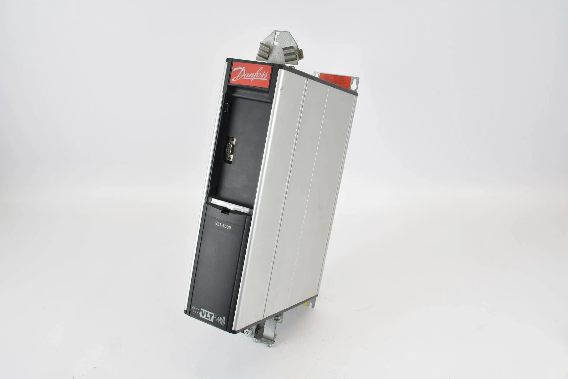 Danfoss VLT Series 5000 Umrichter 175Z0538 ( VLT5002PT5B20EBR3D0F10A00C0 )