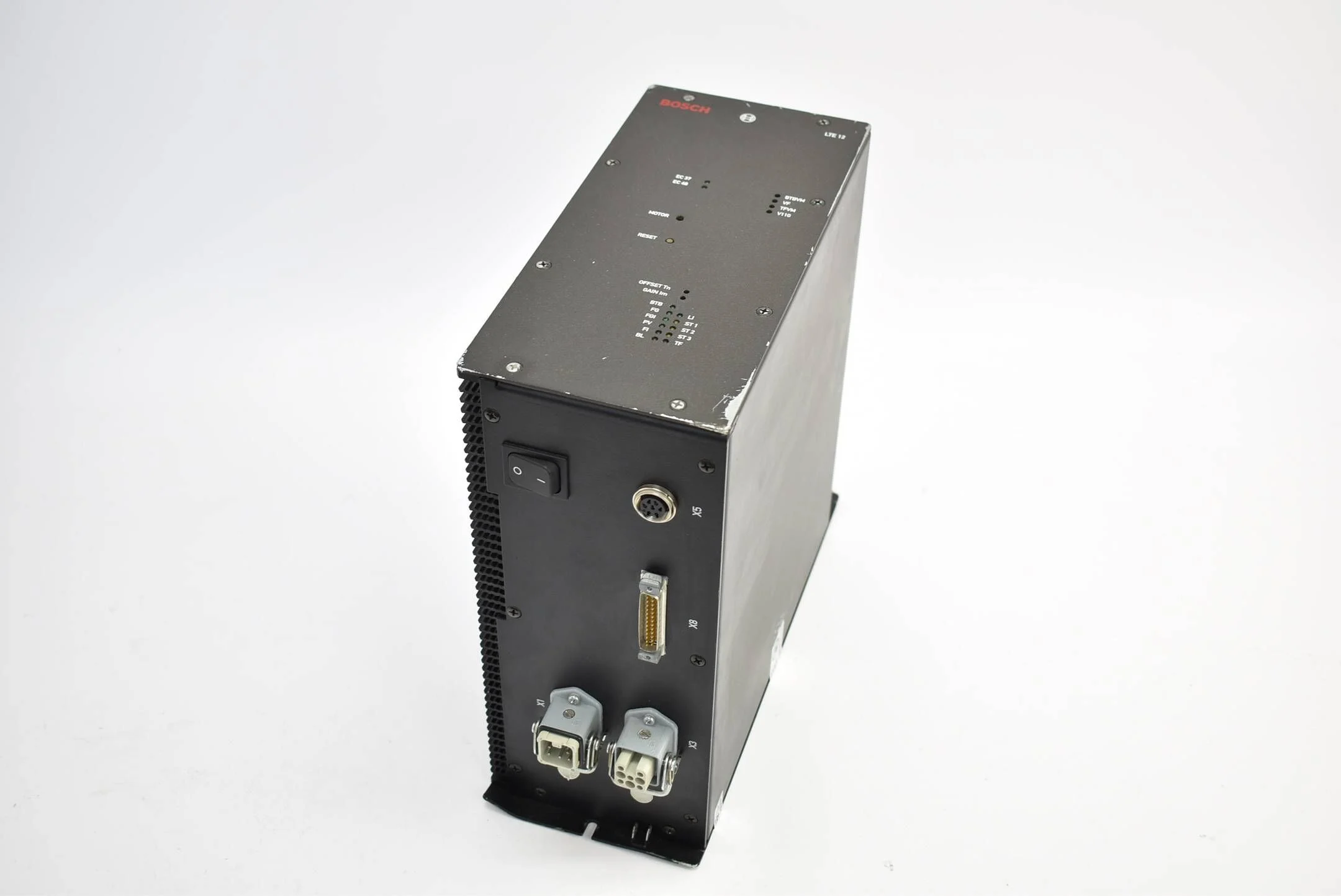 DEFEKT Bosch LTE 12 ( 0 608 750 100 ) 230V-500VA 110V-250VA