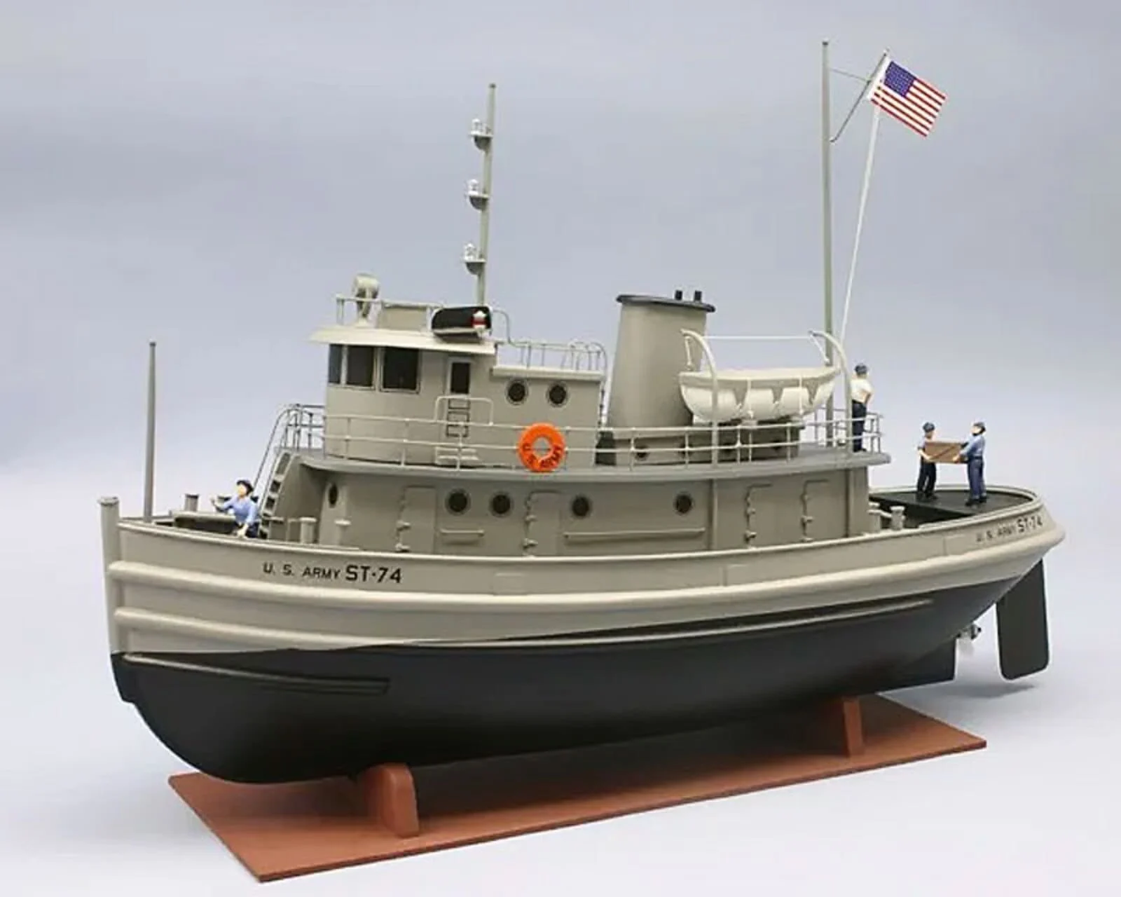 Dumas Boats U.S. ARMY 74 ST Schlepper 1:48