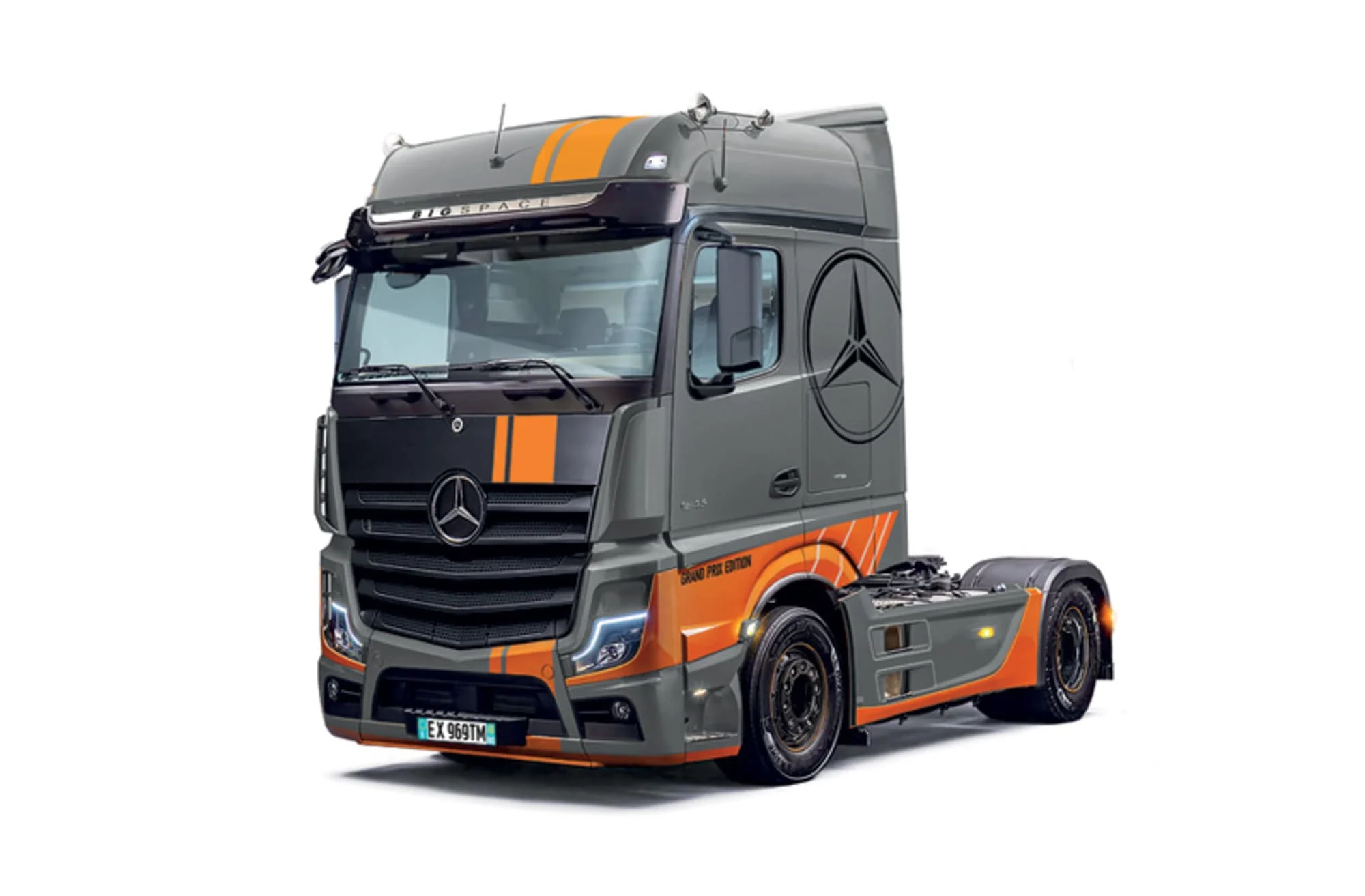 Italeri 1:24 Mercedes-Benz Actros MP4 BigSpace GP E - LKW Modellbausatz
