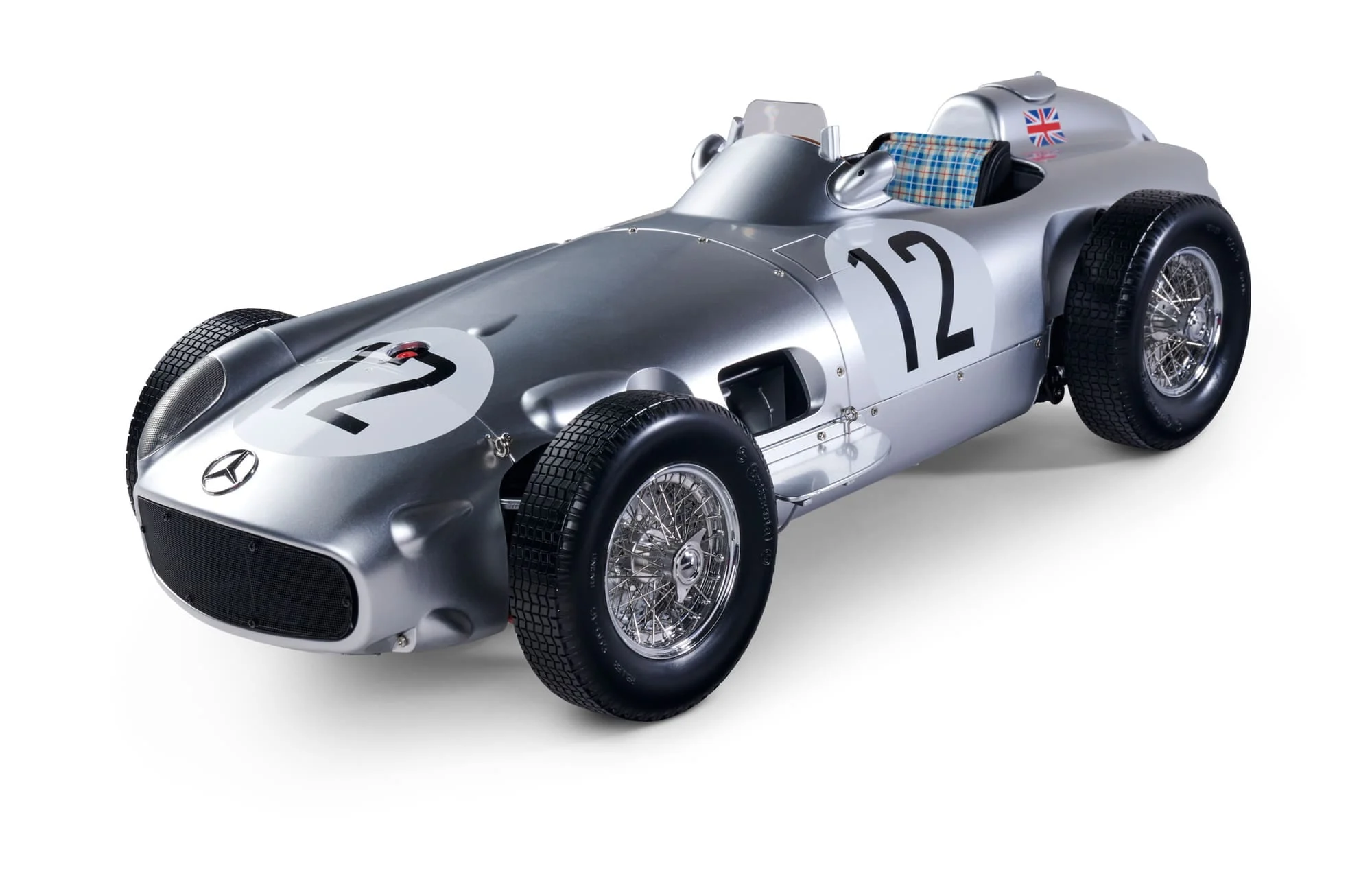 iXO Premium Collectables 1:8 Mercedes-Benz W196 R Moss #12 Modellbausatz