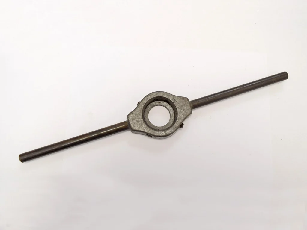 Kreuzgriff für Gewindeöhr 30 mm ČSN 241520 übernorm.