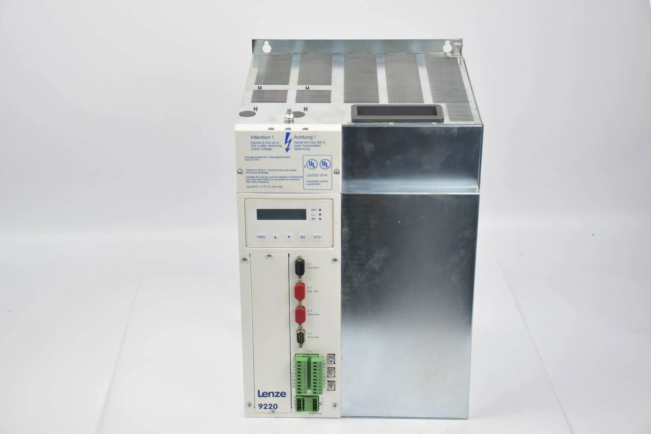 Lenze Frequenzumrichter EVS9227-E ( 00384883 )