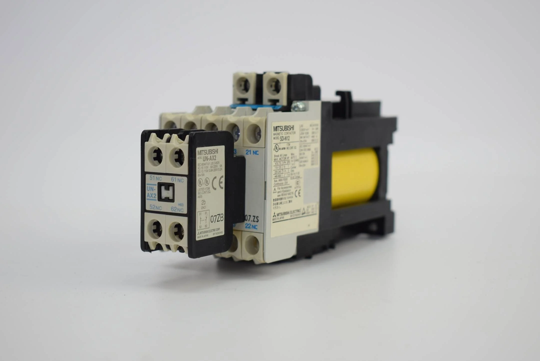 Mitsubishi Magnetic Contactor SD-N12 inkl. UN-AX2