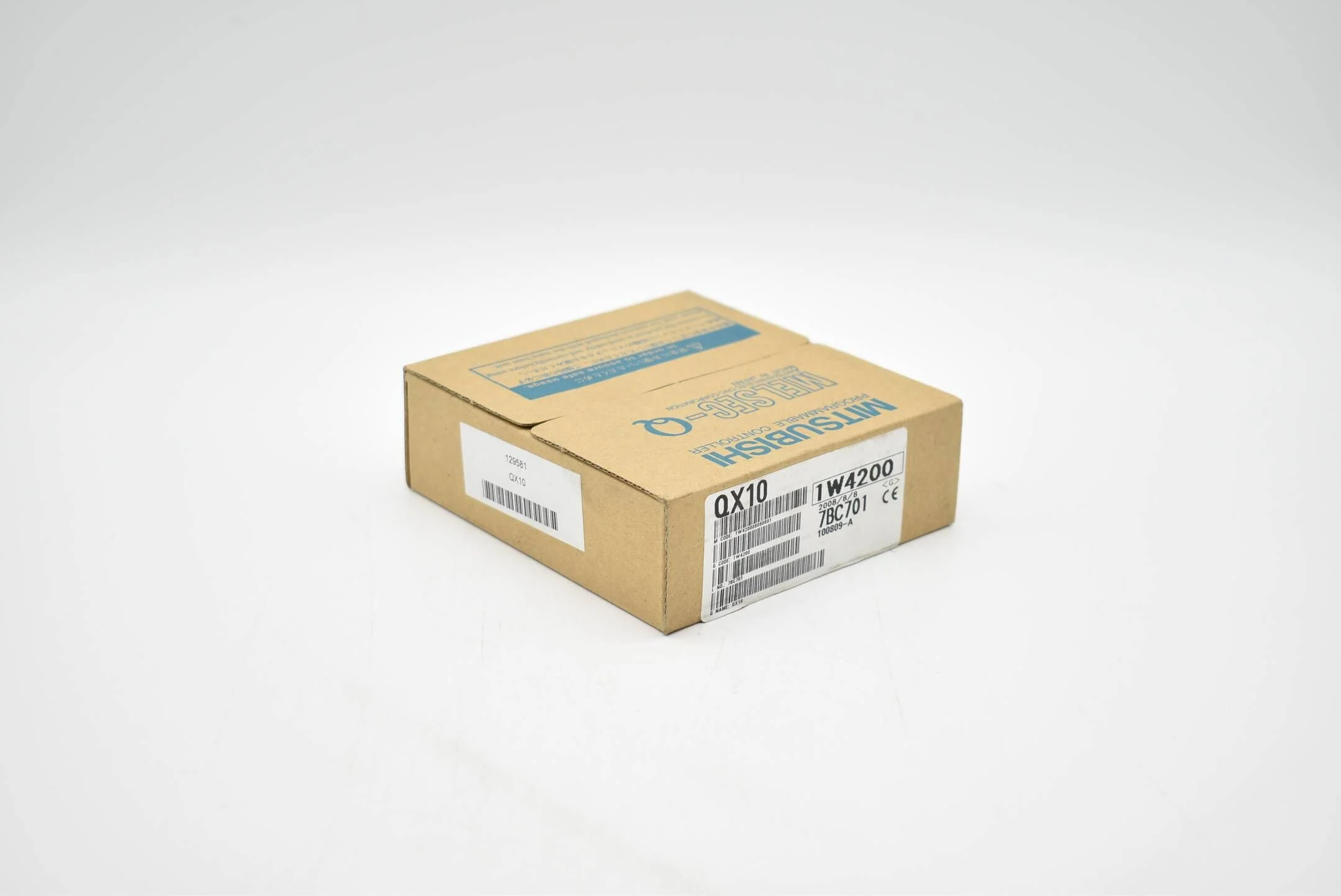 Mitsubishi QX10 ( 1W4200 )