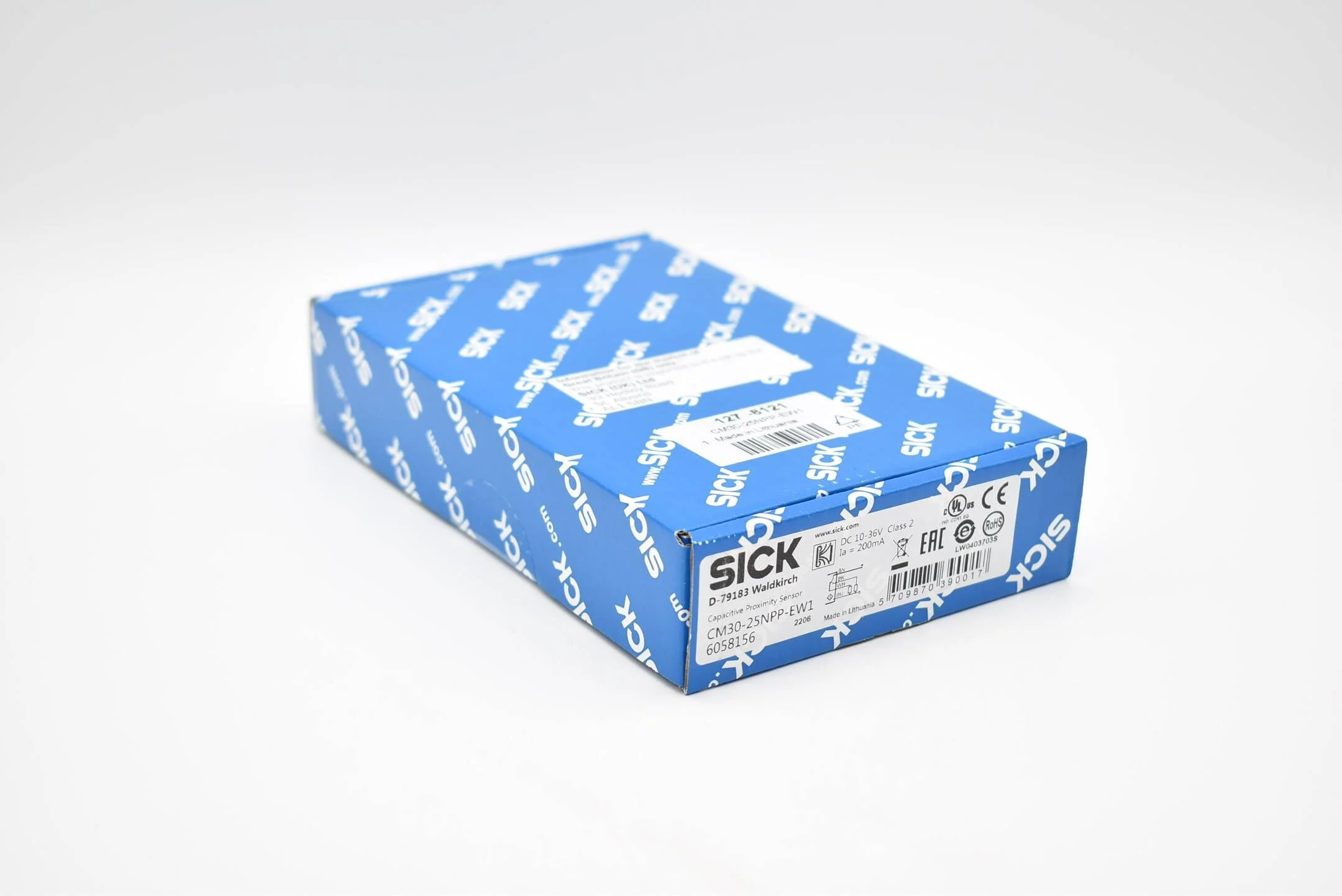 SICK Capacitive Proximity Sensor CM30-25NPP-EW1 ( 6058156 )