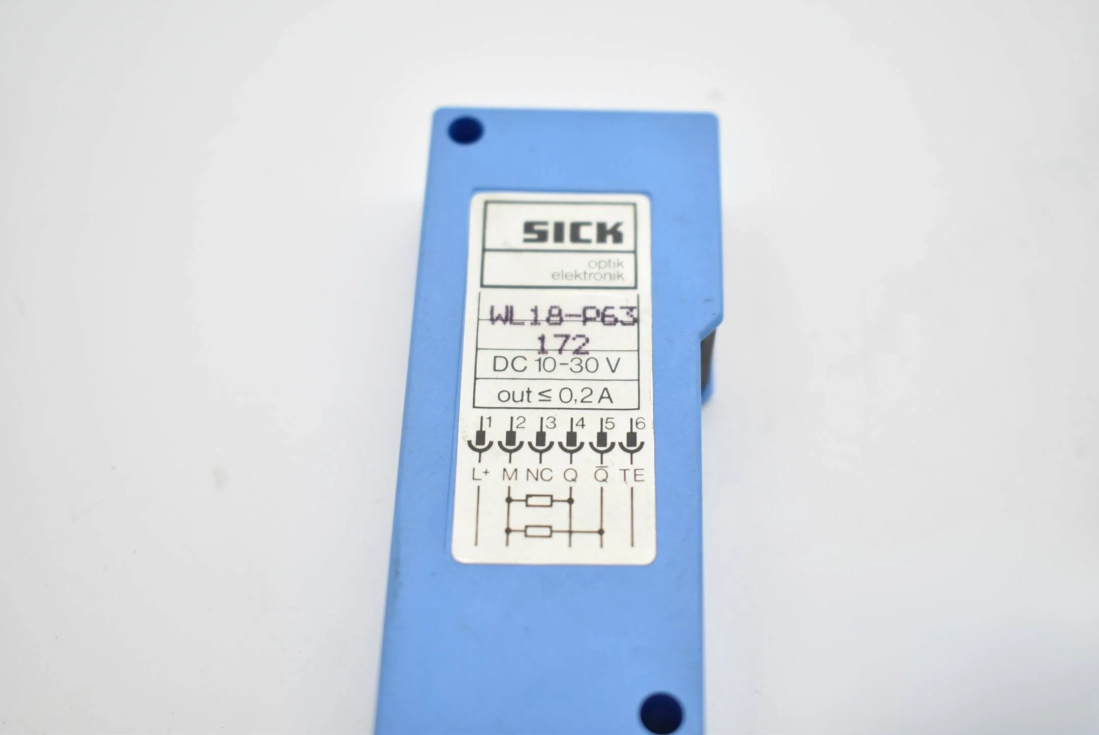 SICK Lichtschranke WL18-P63 172