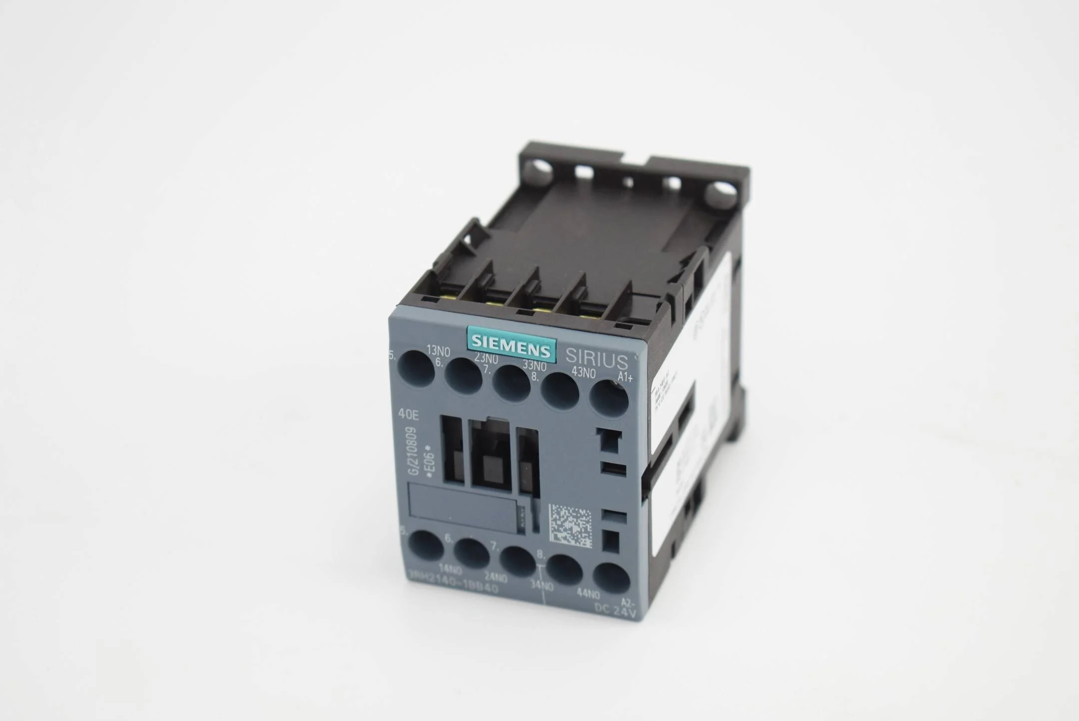 Siemens contactor relay 3RH2140-1BB40 ( 3RH2 140-1BB40 ) E06