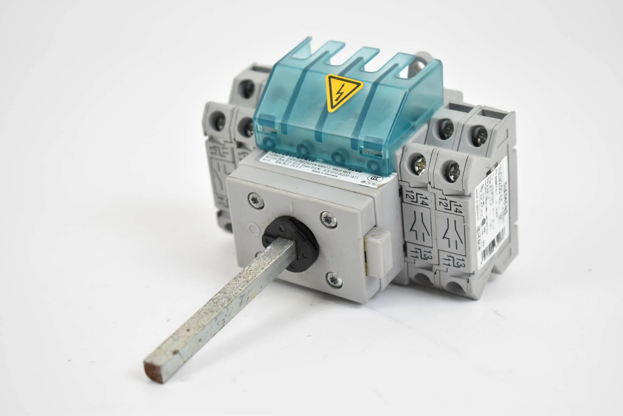 Siemens Lasttrennschalter 3LD2017-0TK13 ( 3LD 2017-0TK13 ) inkl. Hilfsschalter