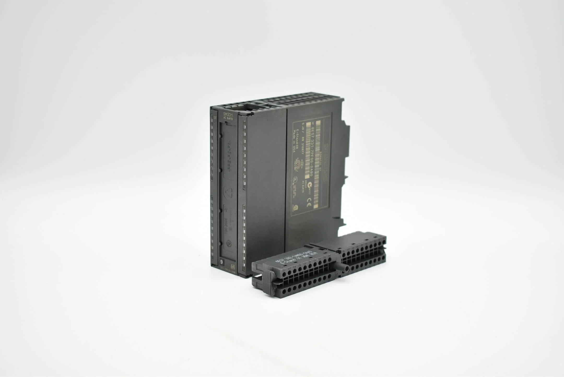 Siemens simatic S7-300 6ES7 321-1CH00-0AA0 ( 6ES7321-1CH00-0AA0 ) E.3