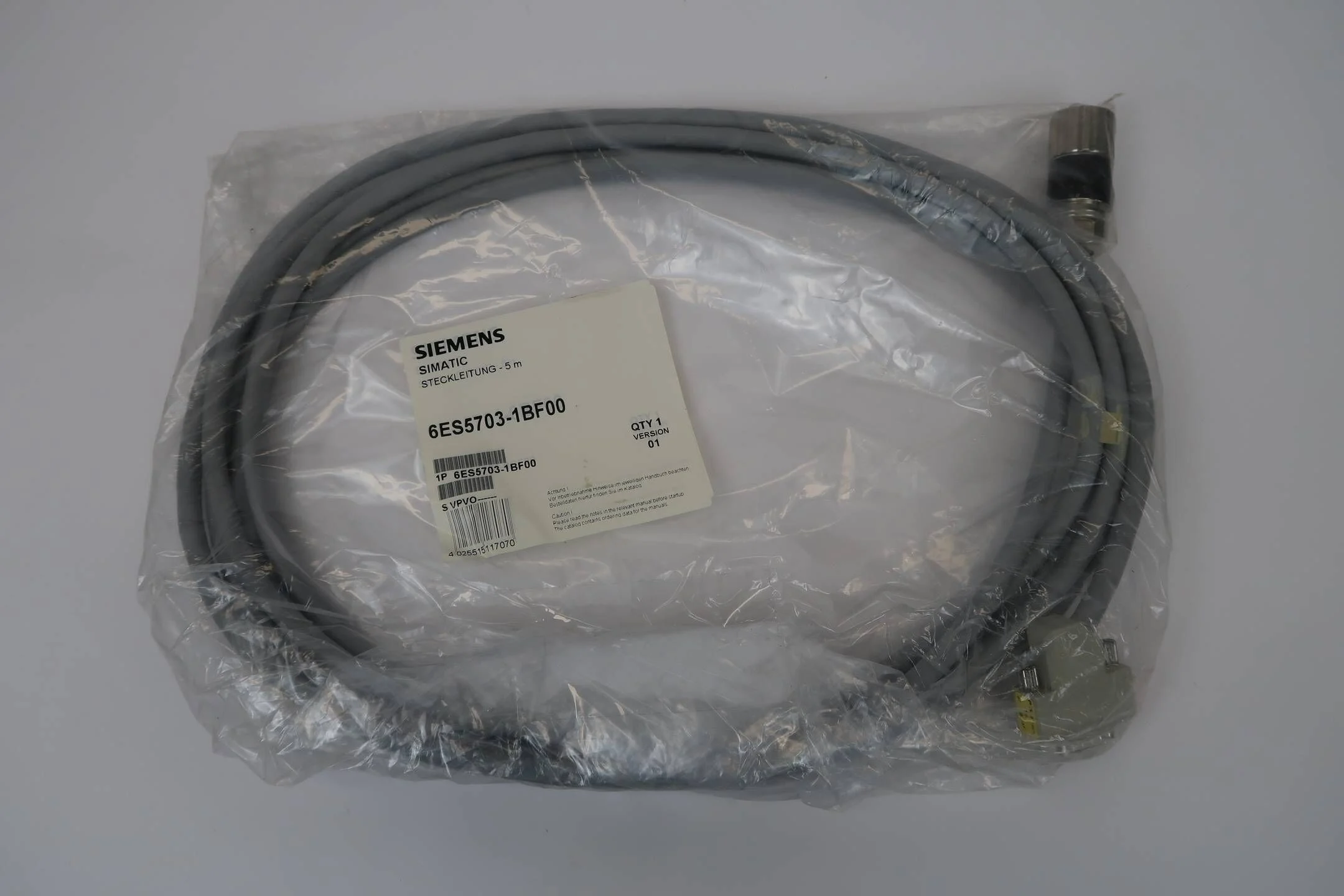 Siemens simatic Steckleitung 5m 6ES5703-1BF00 ( 6ES5703-1BF00 )