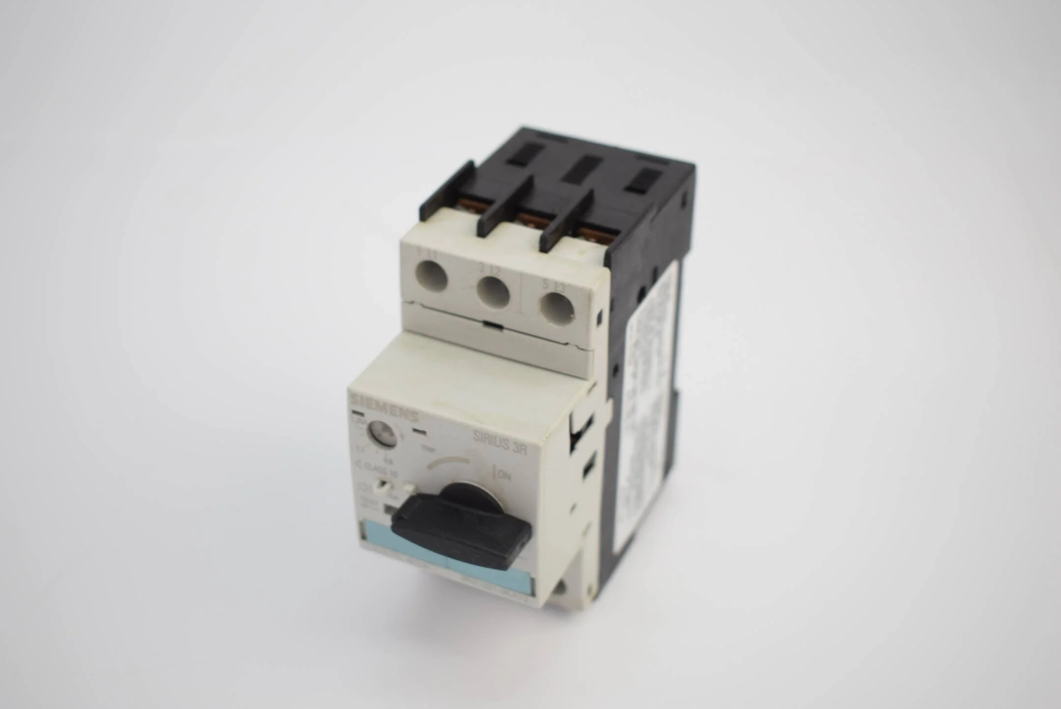 Siemens sirius 3RV1021-0KA10 ( 3RV1 021-0KA10 )