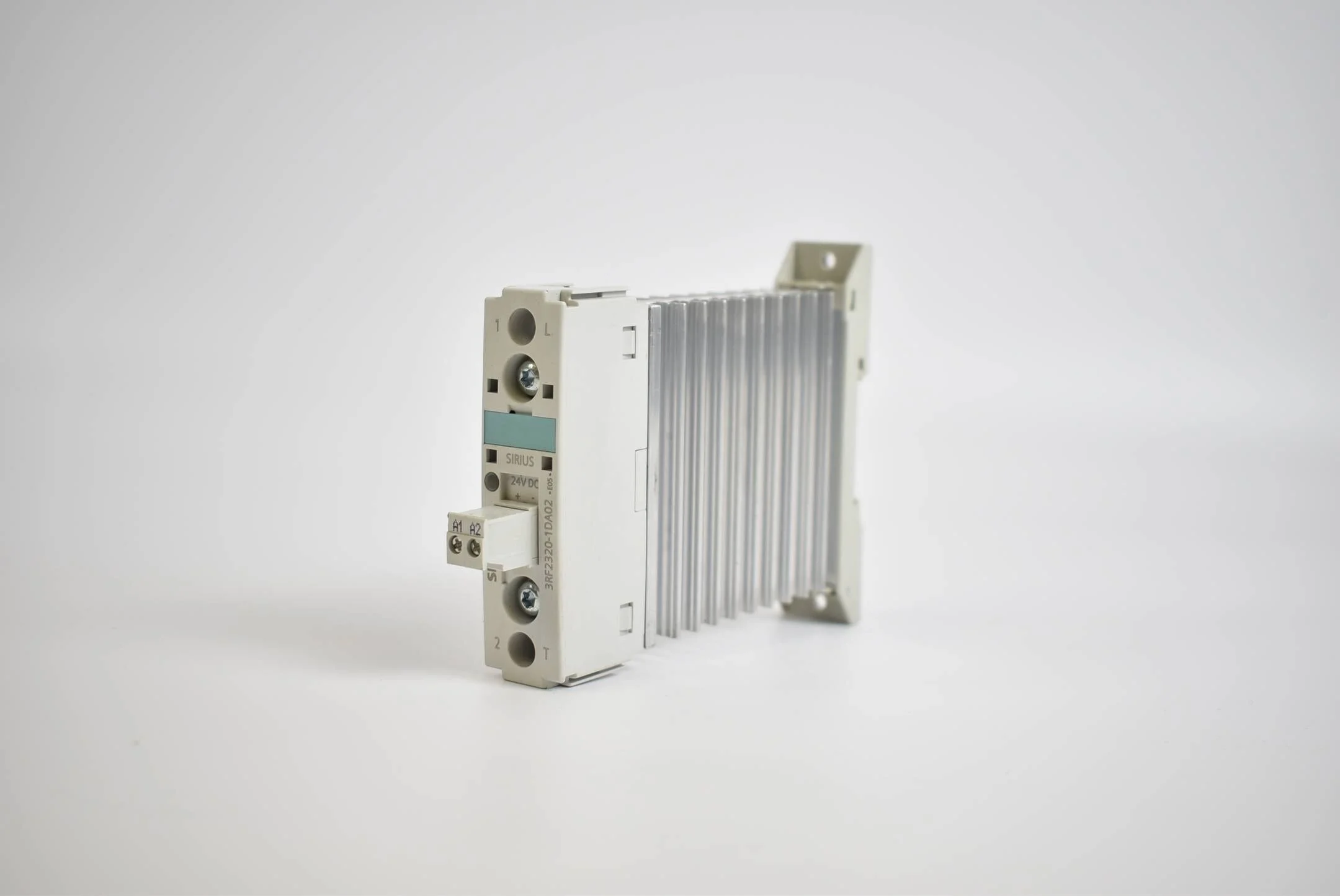 Siemens Sirius Halbleiterschütz 1- phasig 3RF2320-1DA02 ( 3RF2 320-1DA02 )