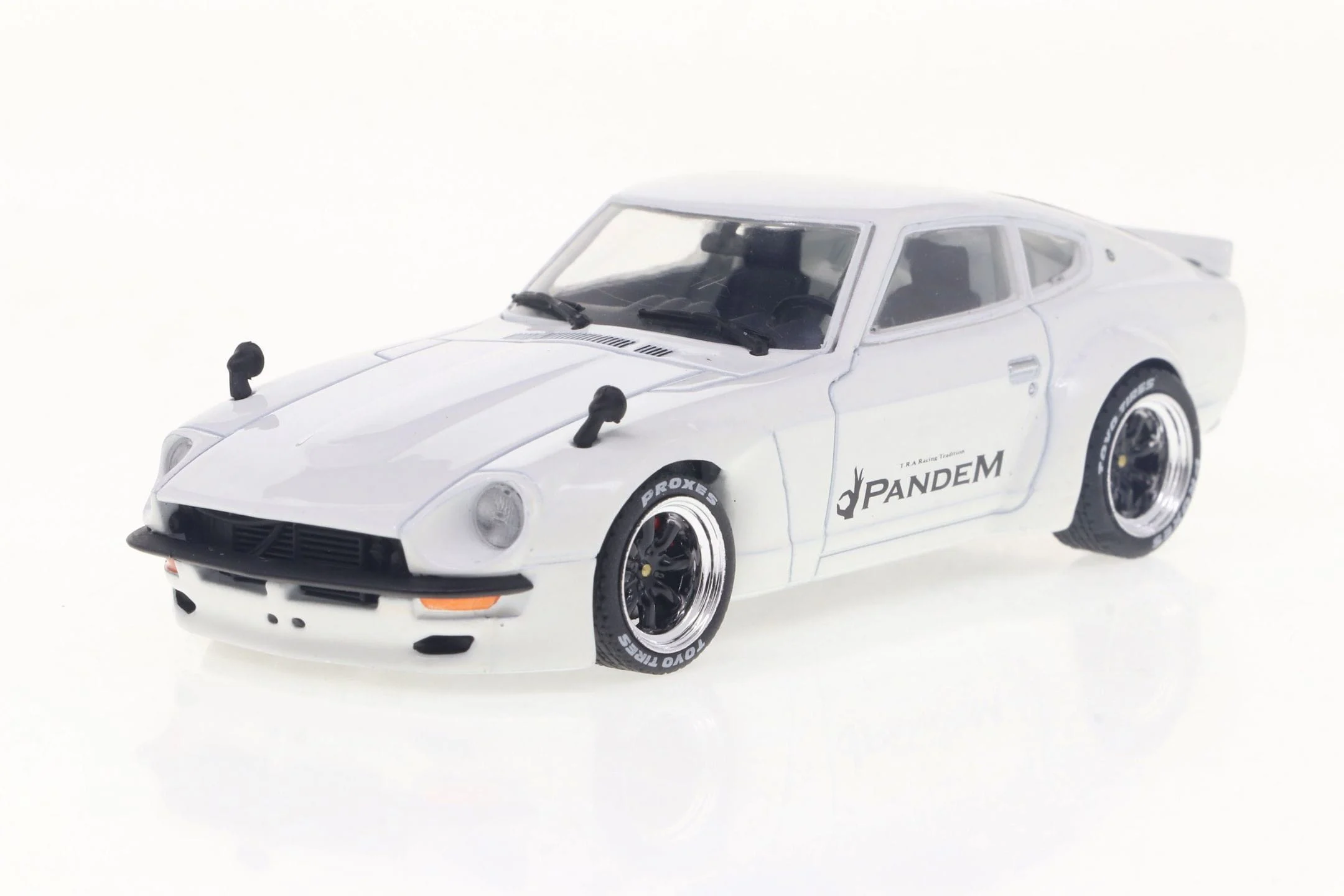Solido 1:43 Dutsun 240Z Rocket Bunny 1973 weiß