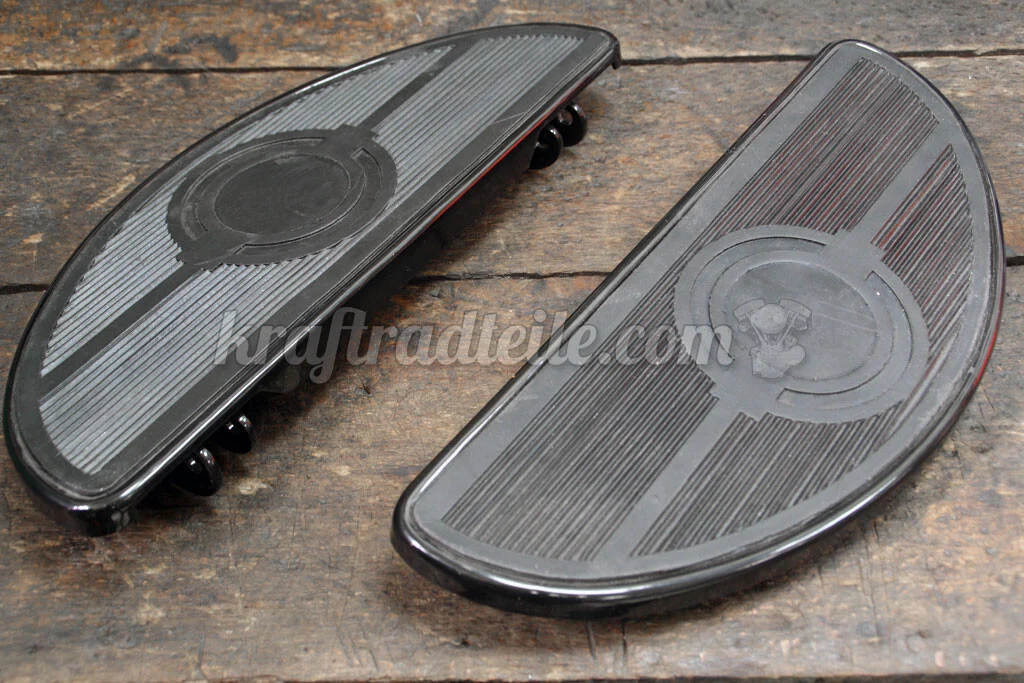Trittbretter, oval, schwarz, Softail 86-17 / Dyna FLD Switchback 12-16 / Touring 83-24 / Trike 09-24