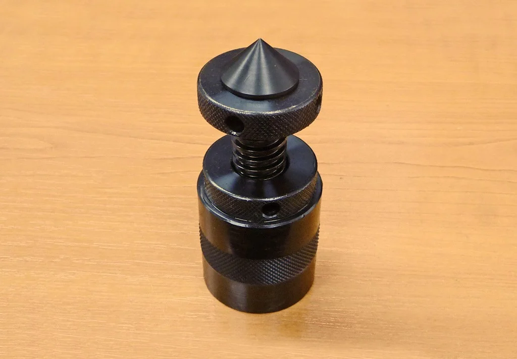 Verstellbare Halterung 85–110 mm mit Magnet, VSJM-110 mit Adapter VSJ-6A